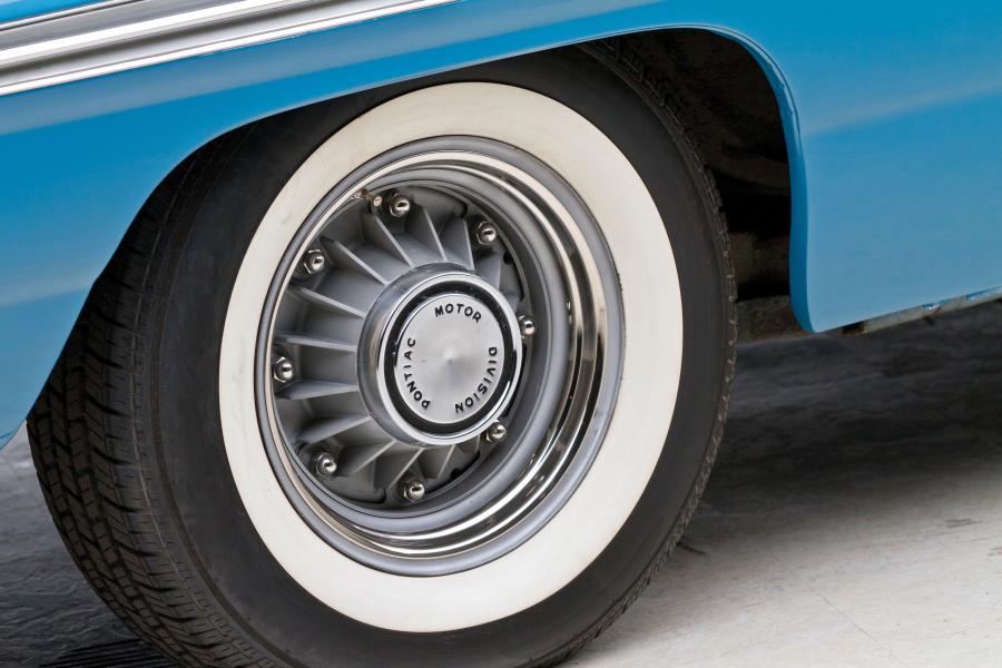 Колеса Pontiac Bonneville Convertible (2867) 1961 года  (фото 44 из 59)